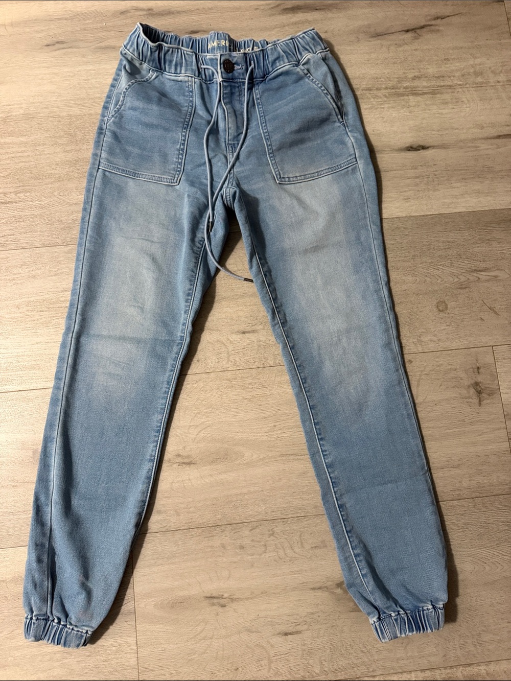 American Eagle Outfitters Light Blue Relaxed Jogger Jeans